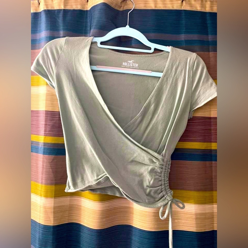 crop t shirt